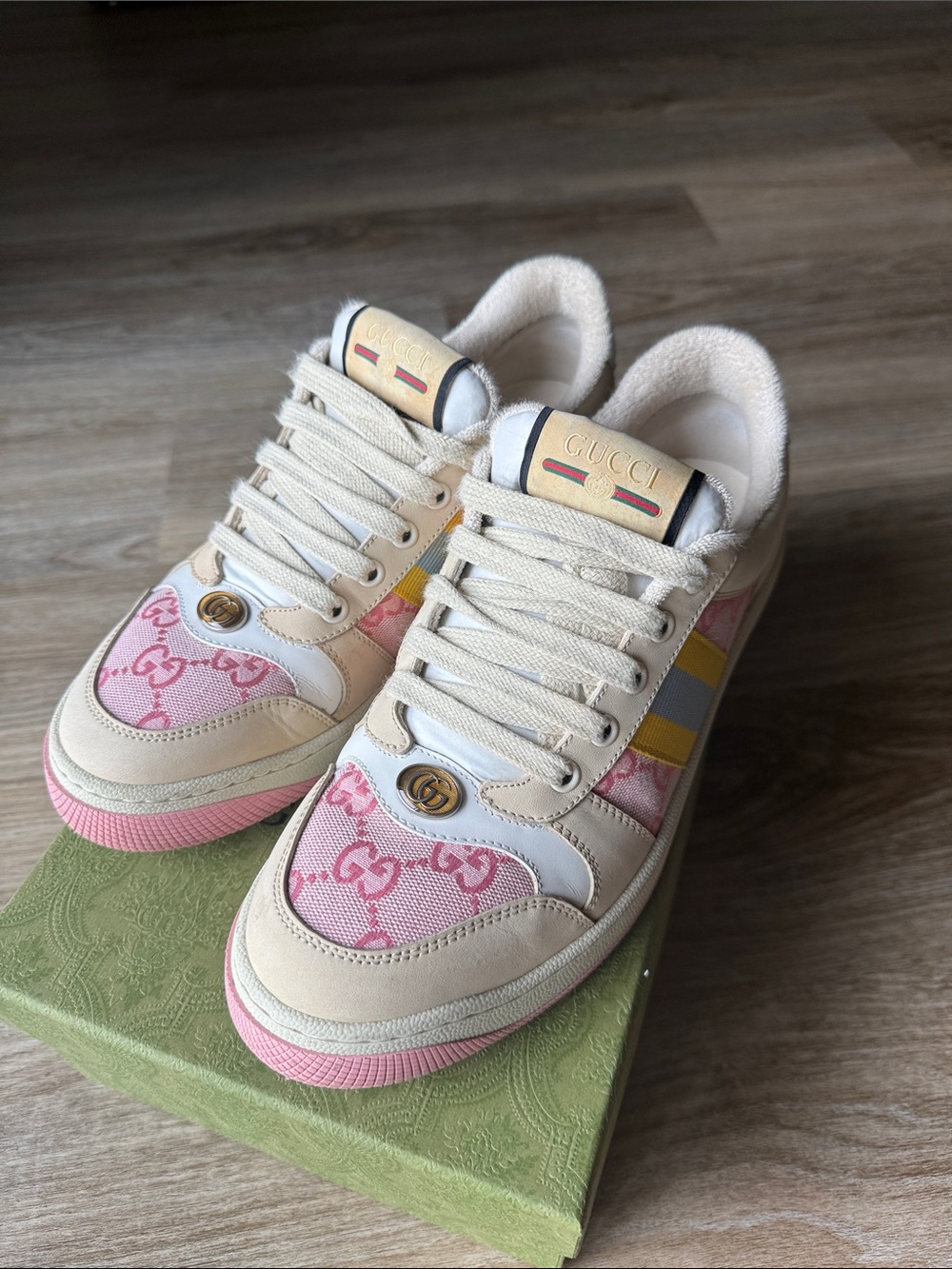 Gucci Cream & Pink GG Canvas Low-Top Sneakers with Yellow & Blue Stripe